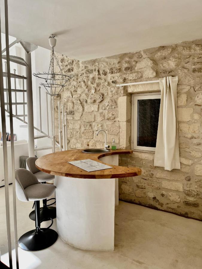 La Maison Plume, Appart Boutique Saint-Rémy-de-Provence Exterior foto